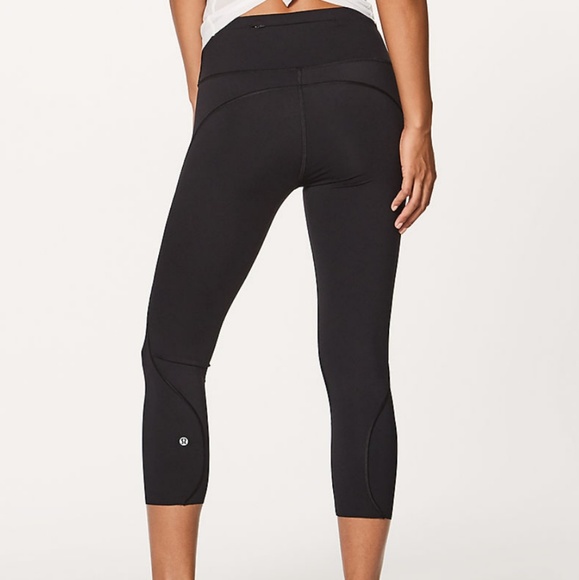 Lululemon - Picture 3 of 8